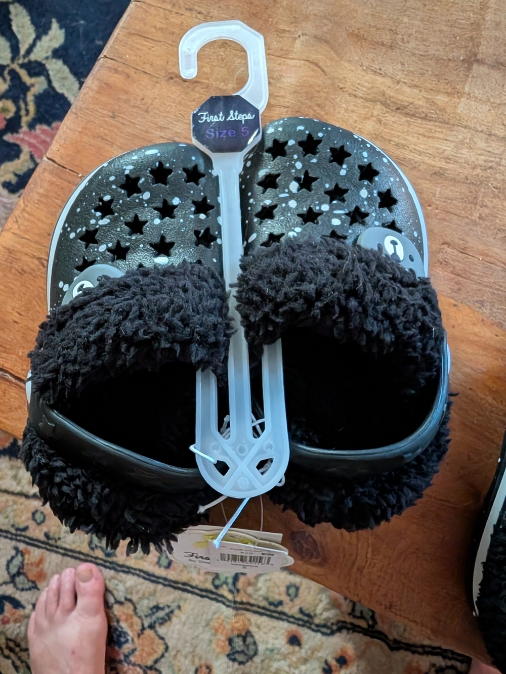NWT First Steps Toddlers Black Fuzzy Clog Sandals